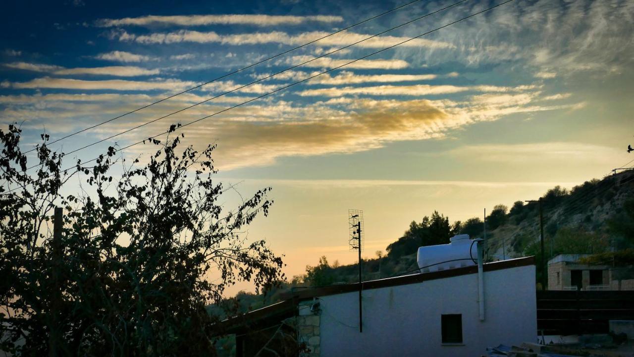 Haven Limassol Exterior foto